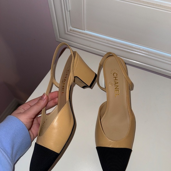 Authentic Chanel Classic Slingbacks Size 38 - Picture 4 of 9